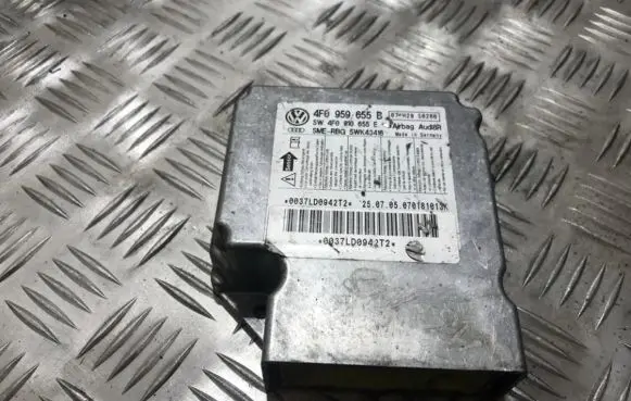 Audi A6 S6 C6 4F Airbag control unit/module 4f0959655b 4f0910655e