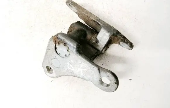 Mitsubishi Colt Rear door lower hinge