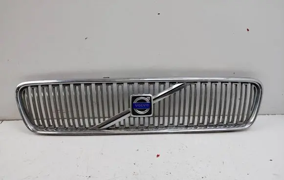 Volvo V50 Front grill 08678556