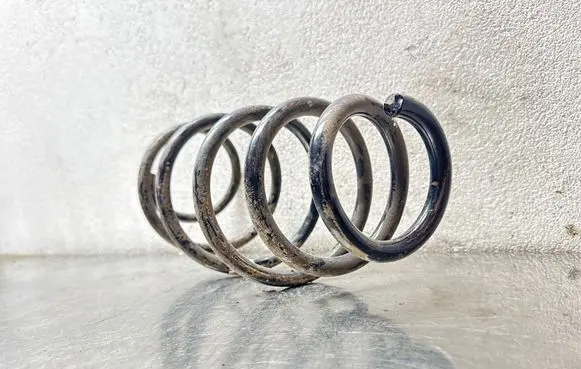 Opel Astra J Front coil spring 