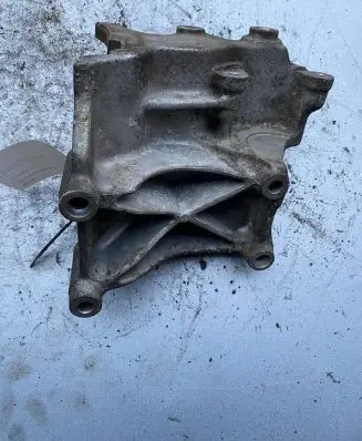 KIA Carens II other engine part