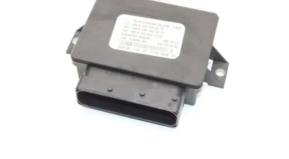 Mercedes-Benz A W176 Rear brake EMF control unit/module A2469004512 A2465450532