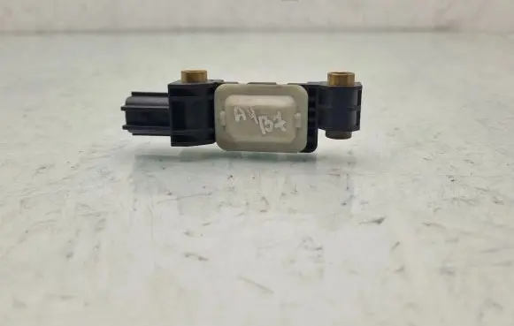 Audi A4 S4 B7 8E 8H Airbag deployment crash/impact sensor 8E0959643B