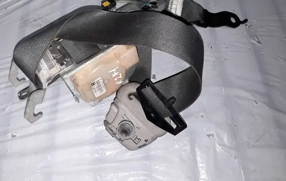 Chrysler 300 - 300C Front seatbelt P1AJ801BVAC