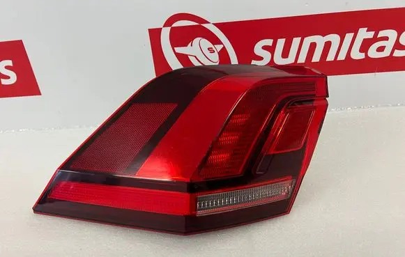 Rear/tail lights