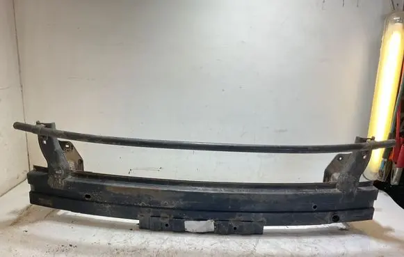 Seat Altea XL Front bumper cross member