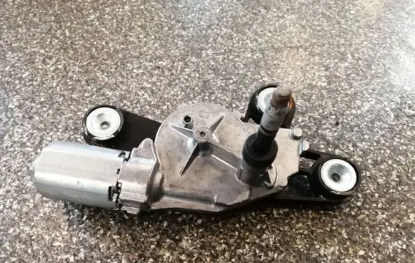 Ford Fiesta Rear window wiper motor 0390201860 8A61A17K441AA