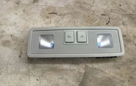Volkswagen Tiguan Rear seat light 5G0947291