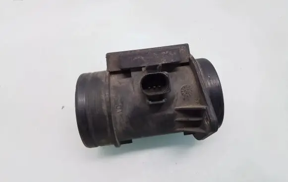 Volkswagen PASSAT B4 Mass air flow meter 074906461