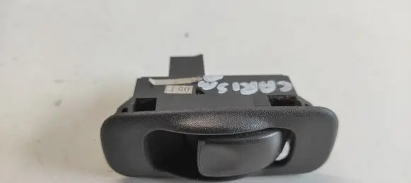Mitsubishi Carisma Electric window control switch 05T