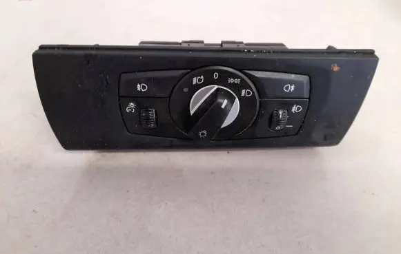 BMW X5 E70 Light switch 9134725 33610101