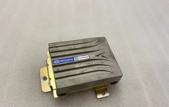 KIA Sportage Sound amplifier 96370D9100