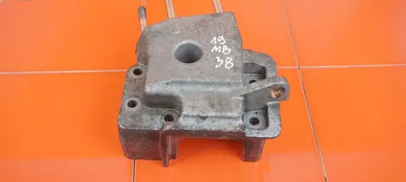 Fiat 500 Engine mounting bracket 55196403 19MB38
