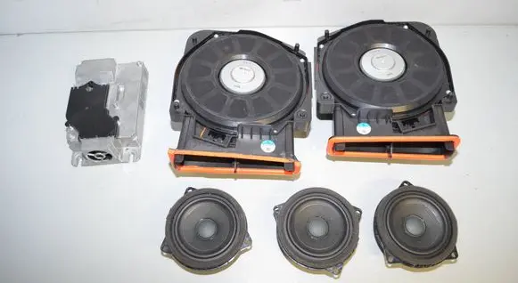 BMW 1 F40 Audio system kit 5A758E0 7928000 7927999
