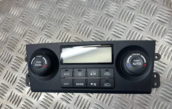 KIA Sorento Climate control unit 972503E760 C800JD6BB S6168001213SC