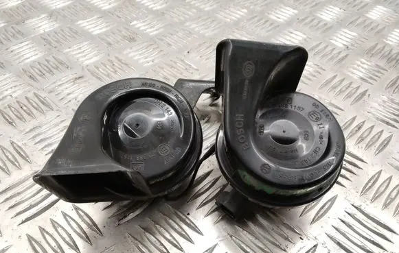 Jeep Commander Horn signal 001157