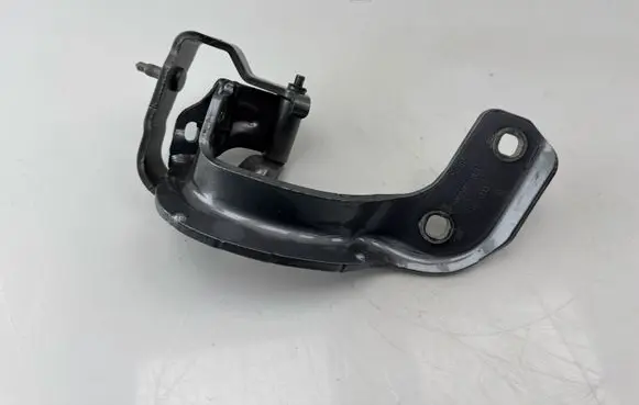 Audi A6 C7 Tailgate/trunk/boot hinge 4G9827300