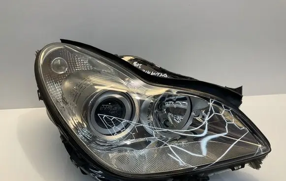 Mercedes-Benz CLS C219 Headlight/headlamp