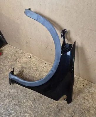 Honda Civic IX Fender