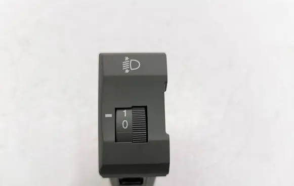 KIA Carens I Headlight level height control switch 751U00080 211000245