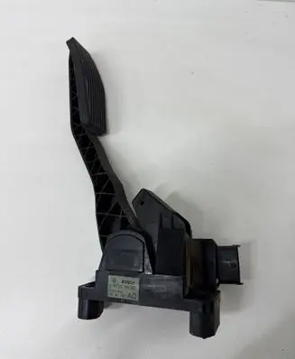 Opel Zafira A Accelerator throttle pedal 0281002298 90581208 18304629