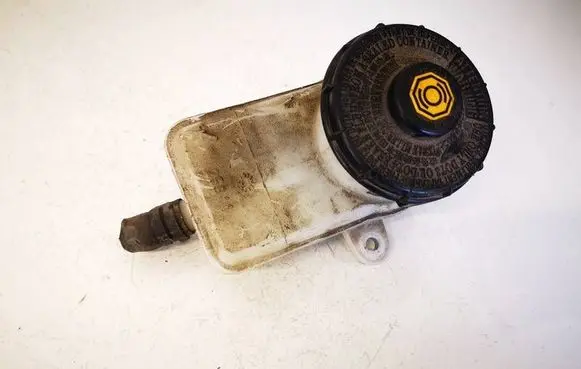 Honda CR-V Brake fluid reservoir 0204255769