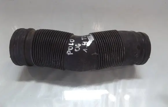 Volkswagen Polo IV 9N3 Intercooler hose/pipe 6Q0129684AB