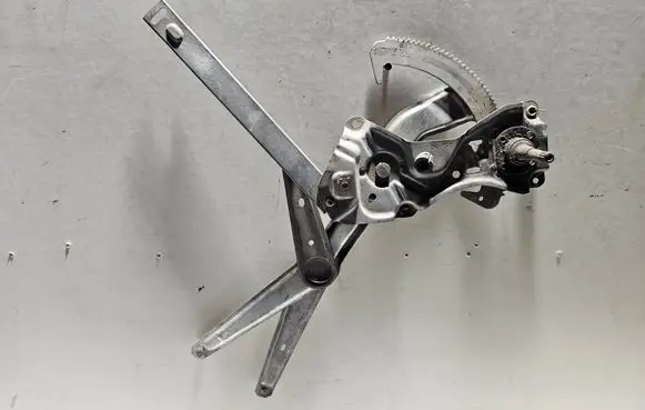 BMW 3 E36 Front door manual window regulator 513219608990 1960899