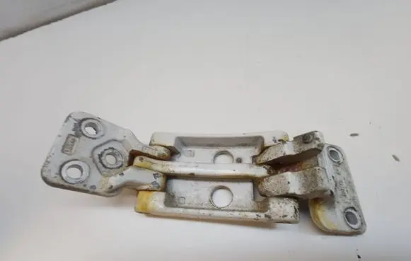 Mercedes-Benz Sprinter W906 Loading door upper hinge A9067400037