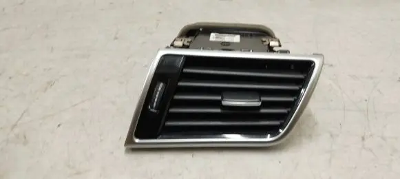 Mercedes-Benz GLE (W166 - C292) Dashboard side air vent grill/cover trim A1668309200