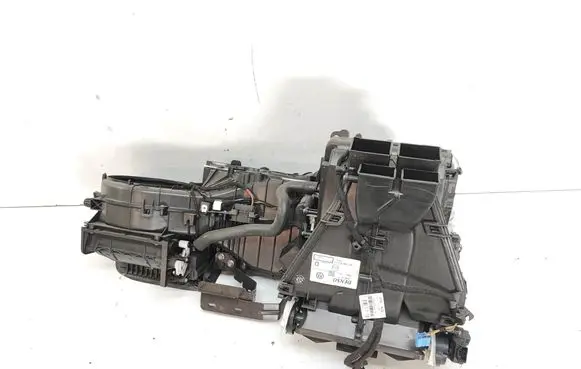 Volkswagen PASSAT CC Interior heater climate box assembly 3C1820003ES