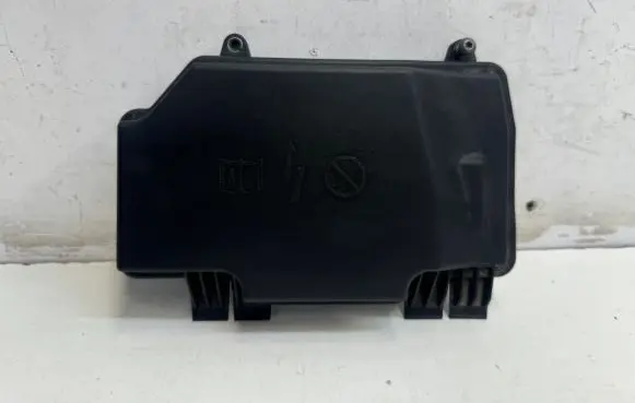 Mercedes-Benz GLC X253 C253 Fuse box cover A2055400182