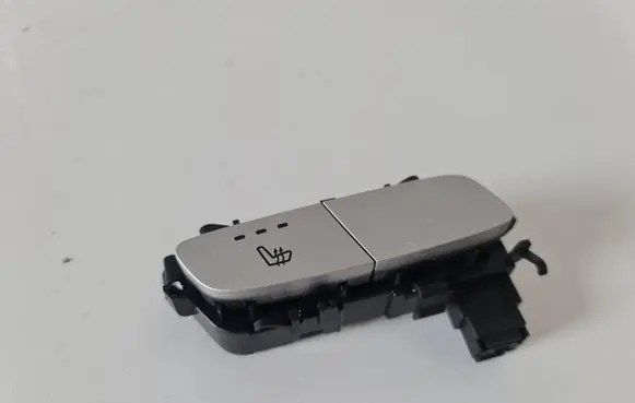 Mercedes-Benz E W213 Seat heating switch A2139050204