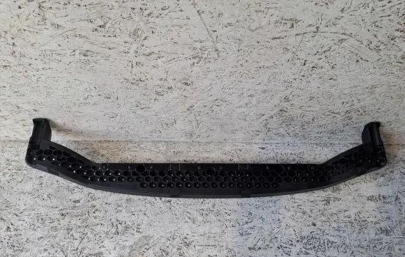 KIA Sorento Intercooler air guide/duct channel