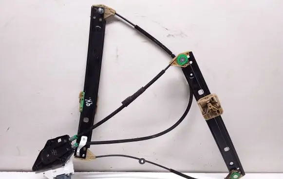 Audi A1 Front door window regulator with motor 8X4837461