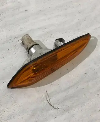 BMW 3 E46 Front fender indicator light