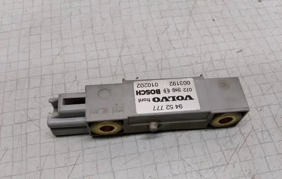 Volvo S60 Airbag deployment crash/impact sensor 9452777 003192 010202