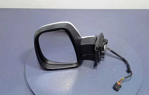 Peugeot Rifter Front door electric wing mirror