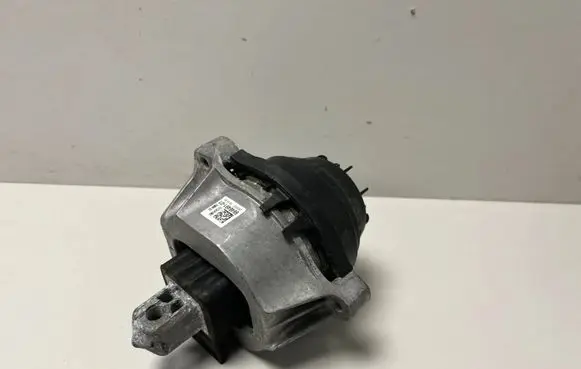 BMW X5 G05 Engine mount bracket 9846461