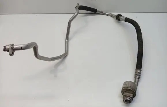 Mercedes-Benz C W204 Air conditioning (A/C) pipe/hose A2048303215 A2048303115