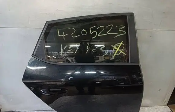 Seat Leon (5F) Rear door
