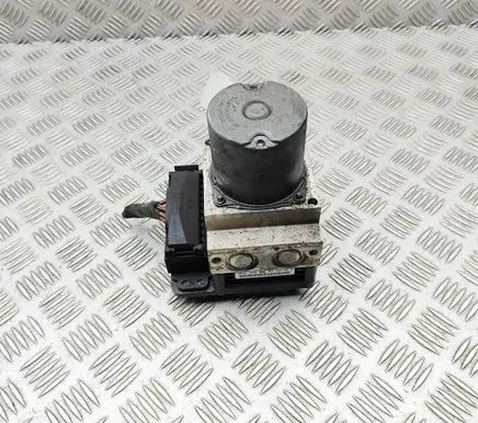 BMW X6 E71 ABS Pump 6798284