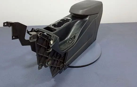 Ford Kuga II Center console 