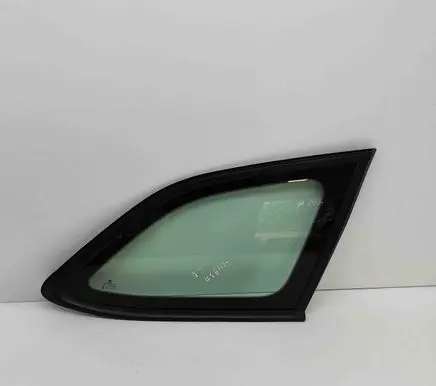 Skoda Octavia Mk4 Rear side window 43R00048 5E7845298