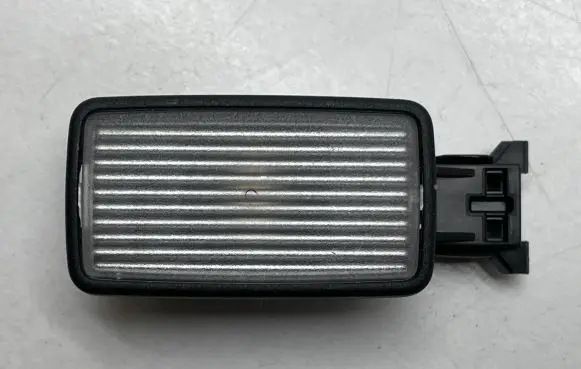 Volvo XC40 Front seat light 31663793 1918082056