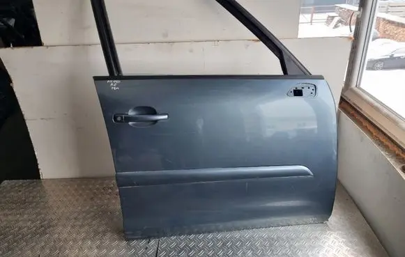 Citroen C4 Grand Picasso Front door