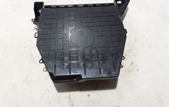 Volvo XC60 Other engine bay part 31450239