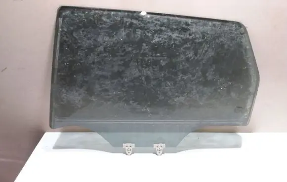 Nissan Qashqai+2 Rear door window glass 43R006723