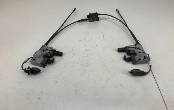 Volkswagen Taigo Engine bonnet/hood lock/catch 850823509C