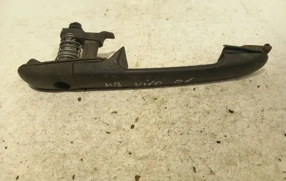 Mercedes-Benz Vito Viano W638 Front door exterior handle